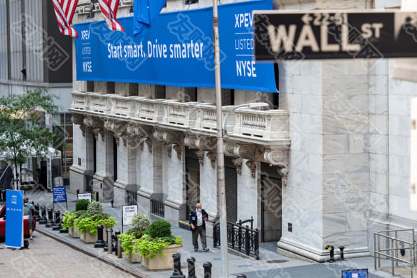 华尔街银行交易业务强劲 但很少会促使投资者买入银行类股