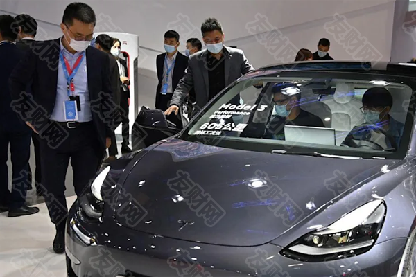 特斯拉在美国和中国这两个全球最大汽车市场的策略出现分化