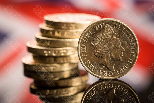 英镑今年跌至平价的可能性跃升至60%