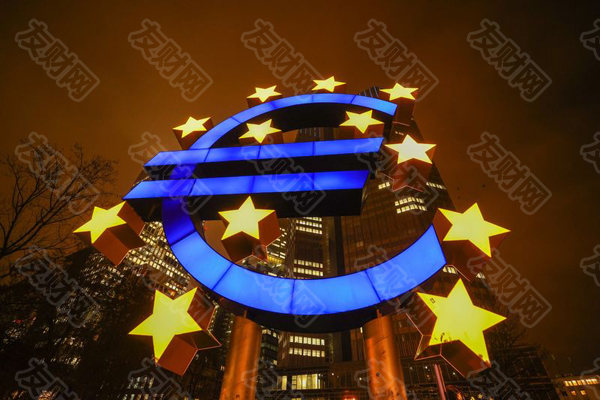 在有迹象显示欧洲将避免衰退后 欧元区正寻求解决巨额债务问题