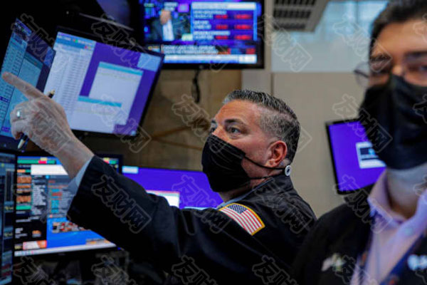 美联储政策转向停滞之际 无畏的股票多头开始对冲