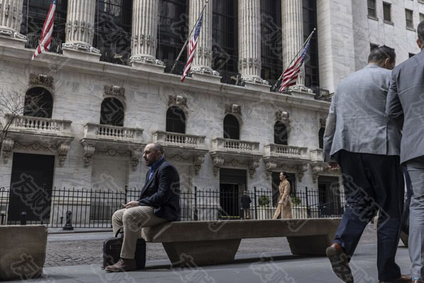 散户交易者自去年11月以来首次对美国股市变得悲观