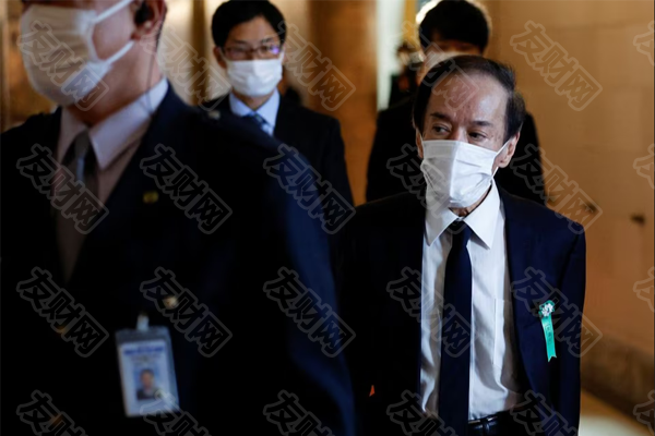 日本央行意外加息15个基点 概述债券缩减计划