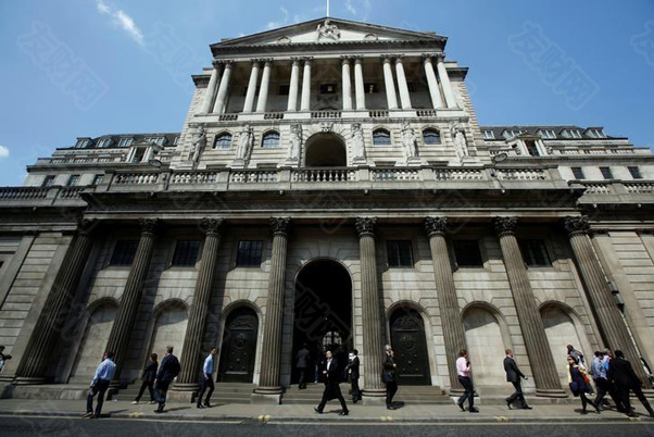 英国央行接近从16年高点降息
