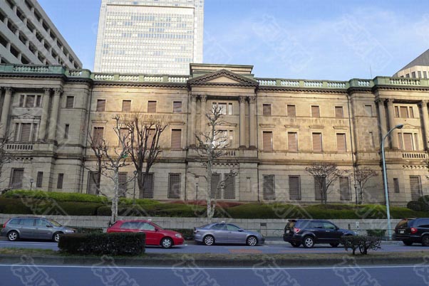 日本央行在7月份讨论了进一步加息 其中一位委员呼吁渐进加息至1%左右