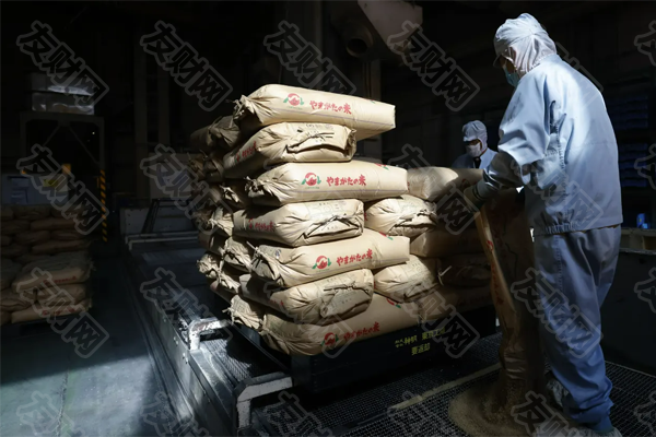 日本5月份大米价格同比上涨一倍多 核心通胀率跃升至2023年以来的最高水平