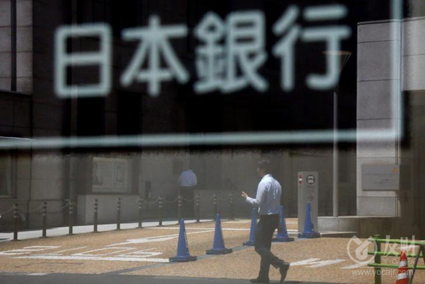 日本的通货膨胀已经超过目标3年了 但日本央行在哪里？