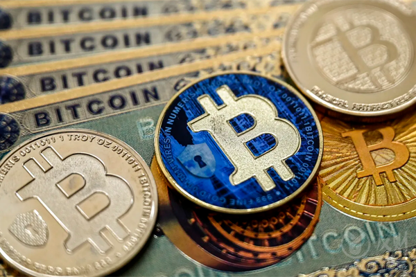 比特币控制权大转移 “鲸鱼”已经抛售了超过50万枚比特币